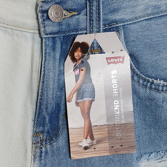 Levi's Girl's Two-Tone Denim Girlfriend Shorts - Picture 2 of 7